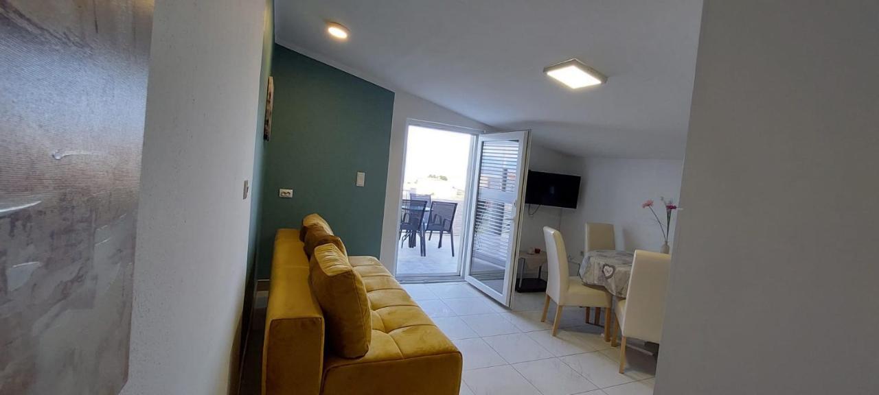 Apartmani Fran Vir Exterior foto